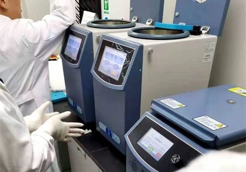 高速離心機,醫(yī)用離心機,高速冷凍離心機,低速離心機,冷凍離心機,臺式離心機-湖南可成儀器設(shè)備有限公司